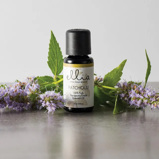 ellia-patchouli-light-essential-oil image 1