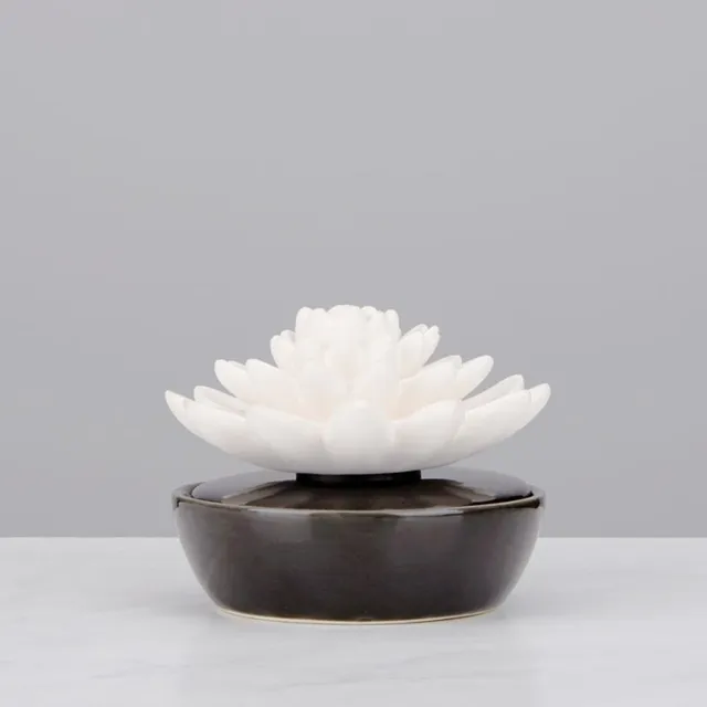 homedics-ellia-calm-water-porcelain-aroma-diffuser image 1