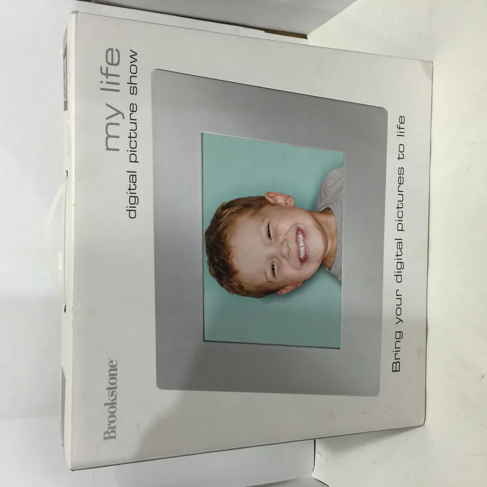 brookstone-my-life-8-digital-picture-frame image 1
