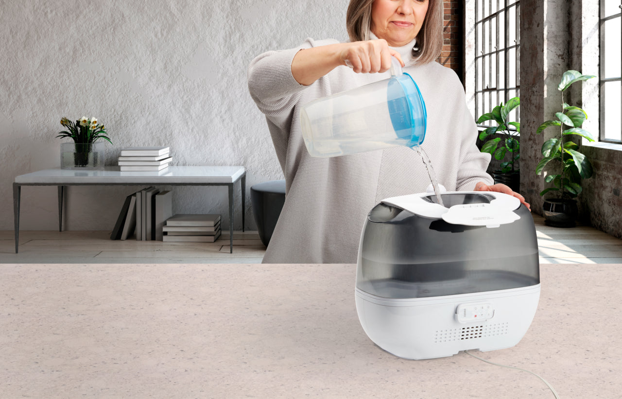 homedics-totalcomfort-ultrasonic-humidifier-with-uv-c-technology-and-remote-cont image 4