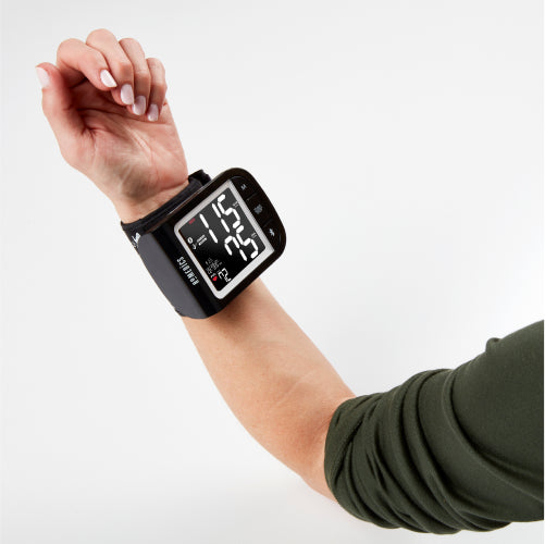 homedics-premium-wrist-blood-pressure-monitor-with-attached-cuff-smart-measure-t image 3
