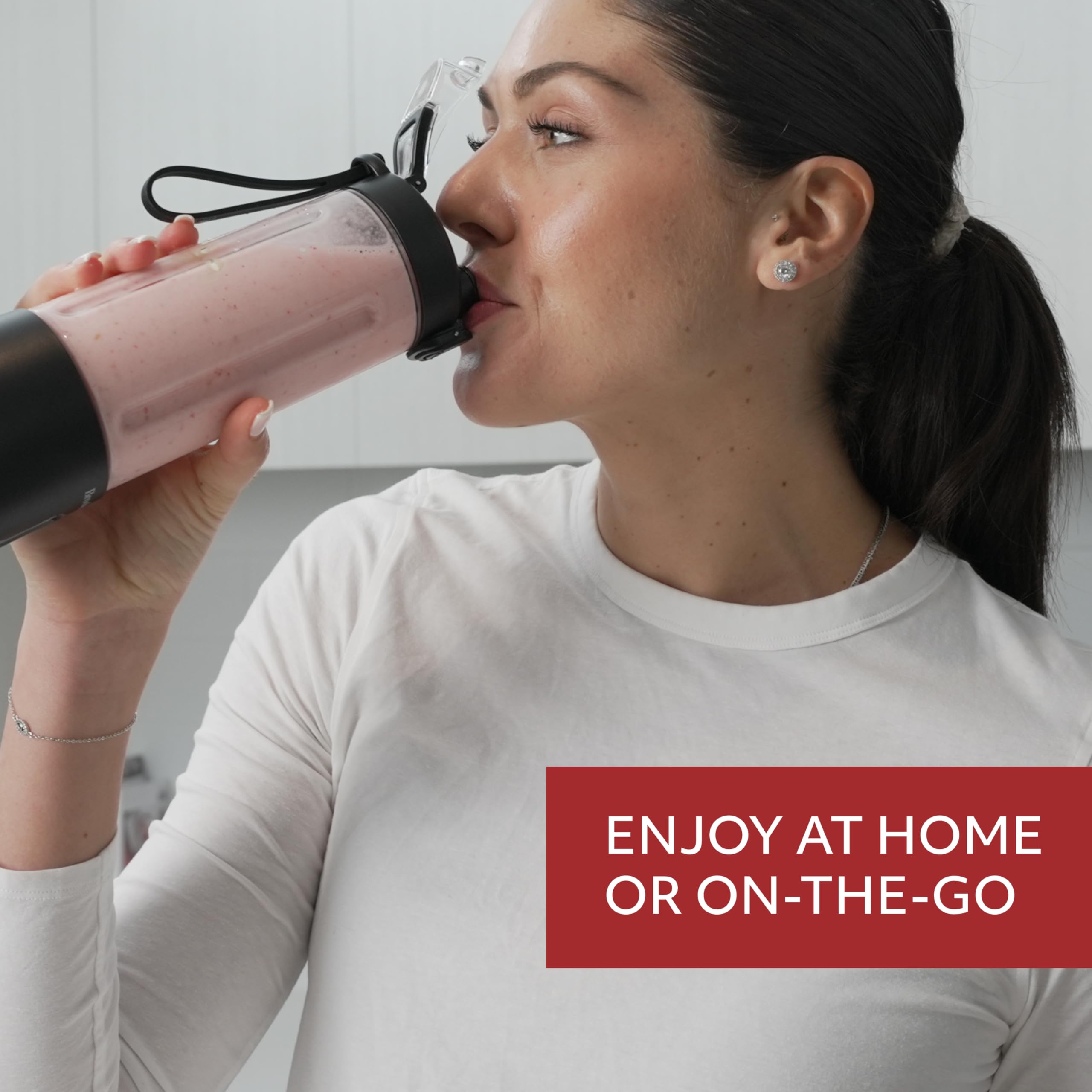 brookstone-500ml-compact-portable-blender-with-additional-lid-bpa-free-for-shake image 6