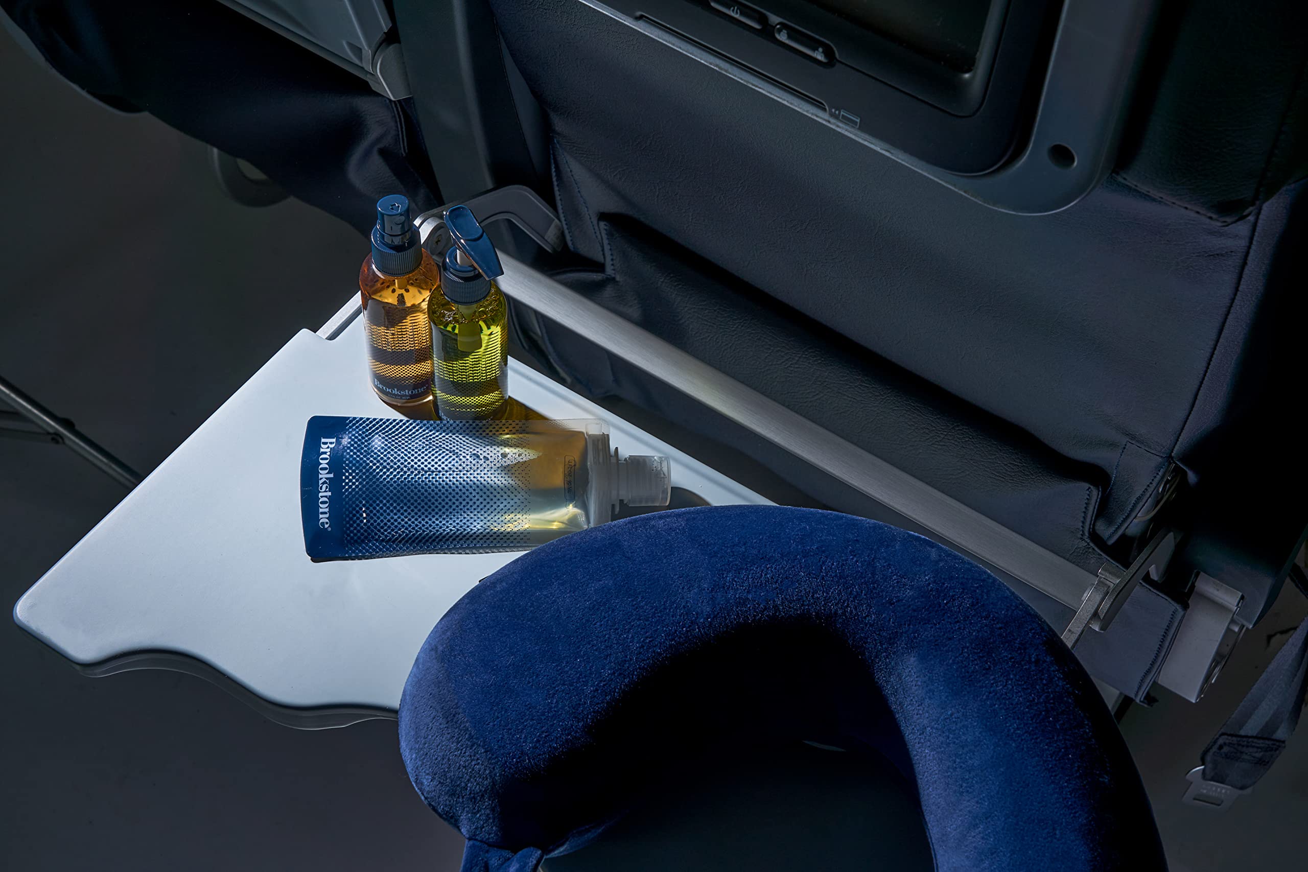 brookstone-travel-bottle-toiletries-set-tsa-approved-6-piece-leakproof-reusable- image 4