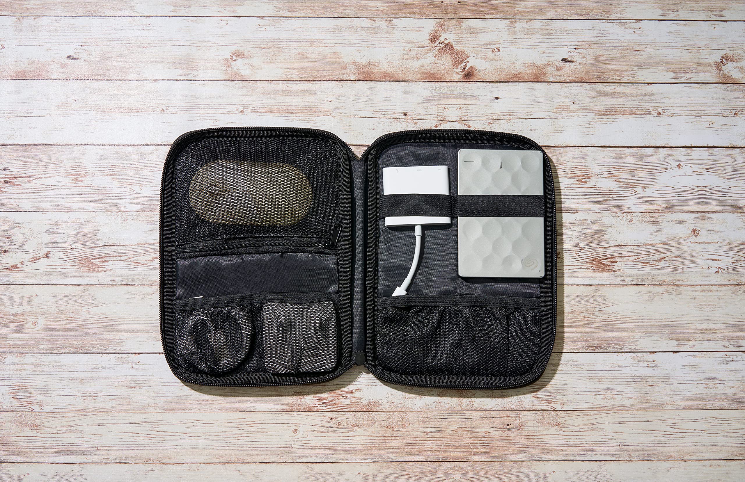 brookstone-travel-cable-organizer-compact-electronics-accessories-carry-case-cor-2 image 3