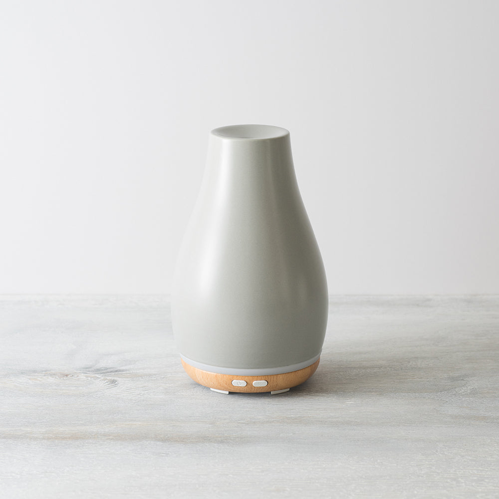 homedics-ellia-blossom-ultrasonic-essential-oil-diffuser-with-starter-kit image 5