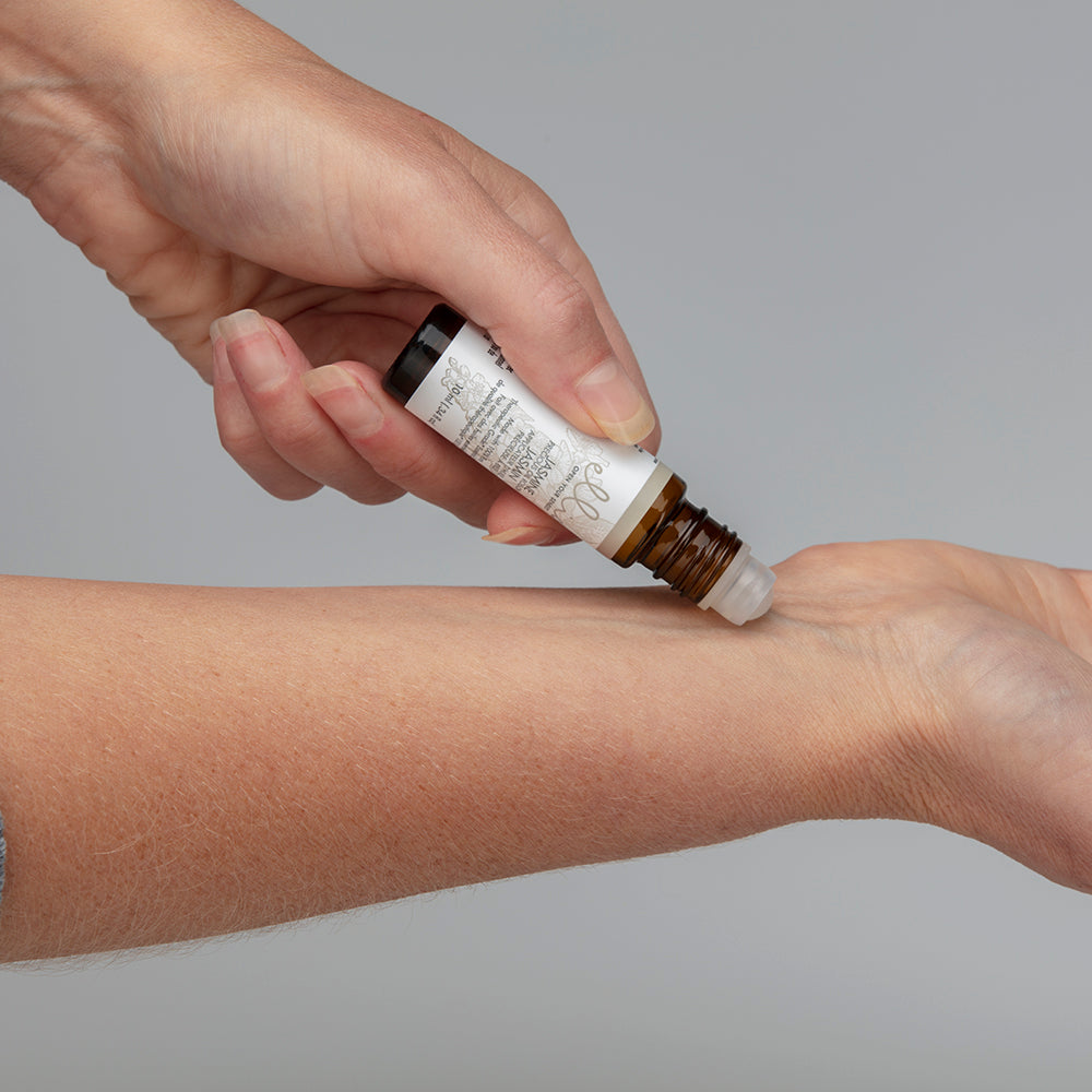 homedics-ellia-jasmine-precious-oil-roll-on-pure-jasmine-sambac-essential-oil-fo image 2