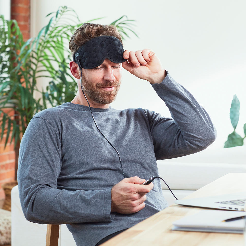 homedics-gel-eye-mask-with-hot-cold-therapy-3-heat-settings image 6
