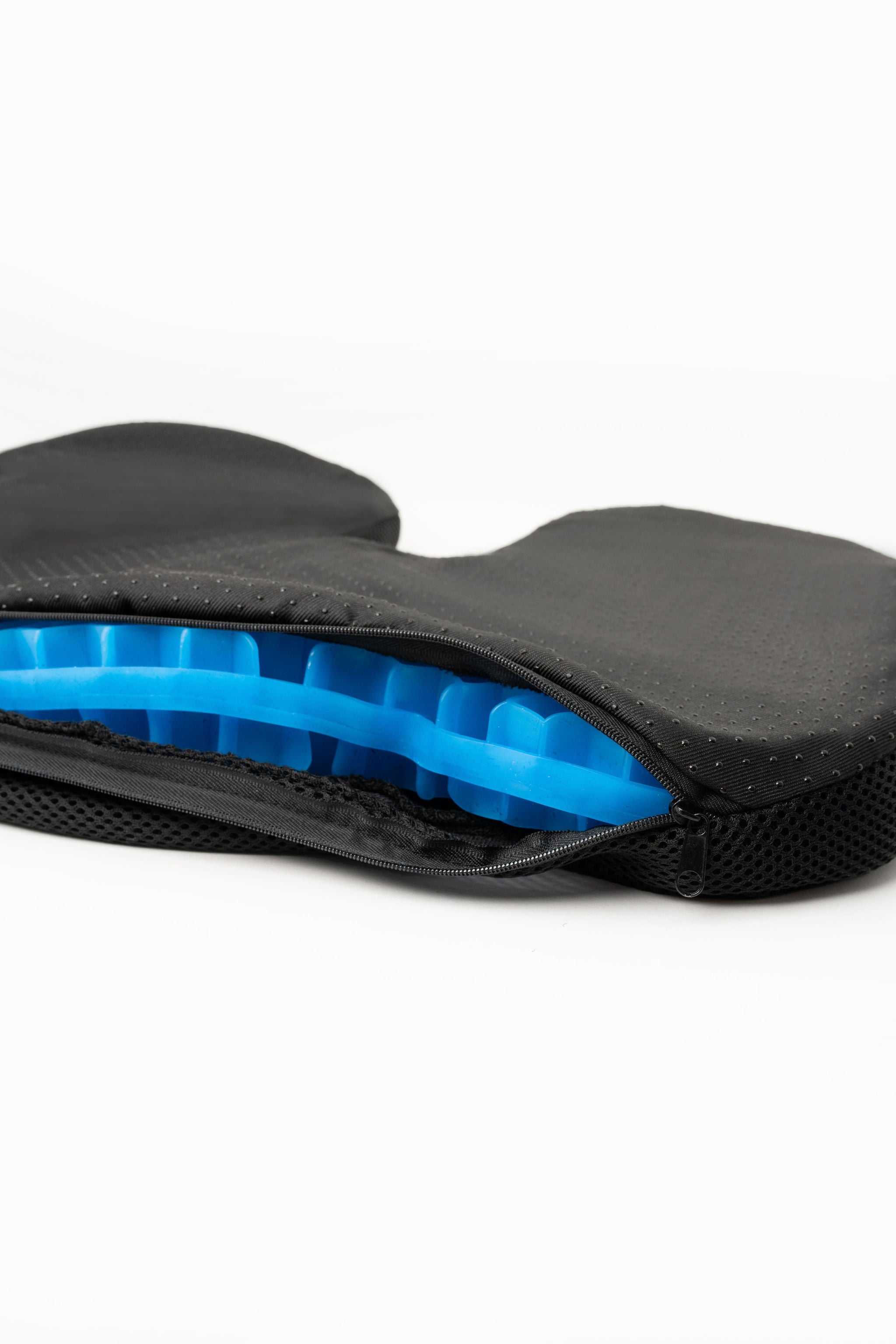 homedics-obusforme-honeycomb-gel-seat-cushion-breathable-cooling-gel-support-for image 2